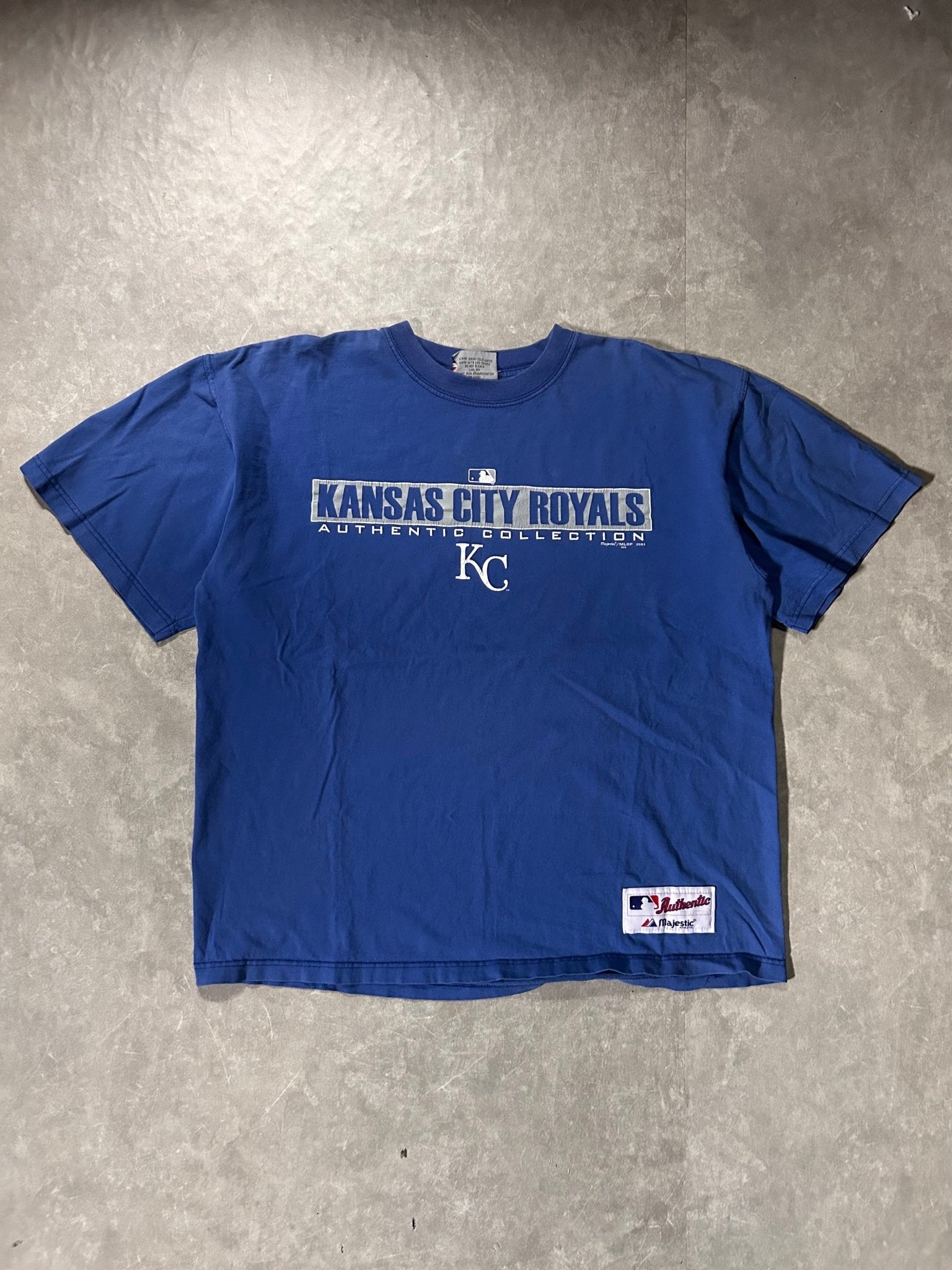 90's Vintage Kansas City Royals Majestic Blue T-Shirt - L - L | Martin City Vintage