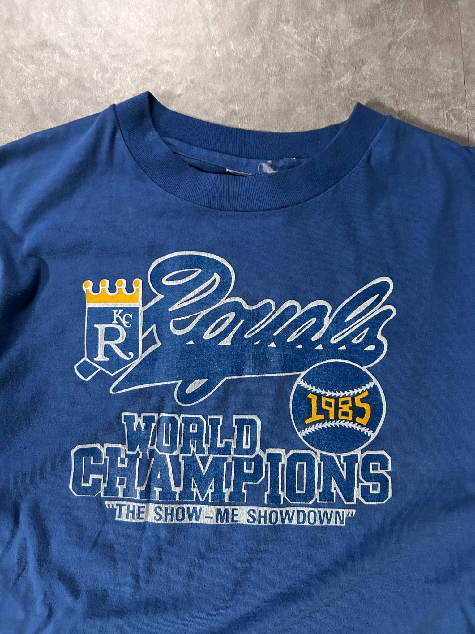 1985 Vintage Kansas City Royals World Series Blue T-Shirt - M - M | Martin City Vintage