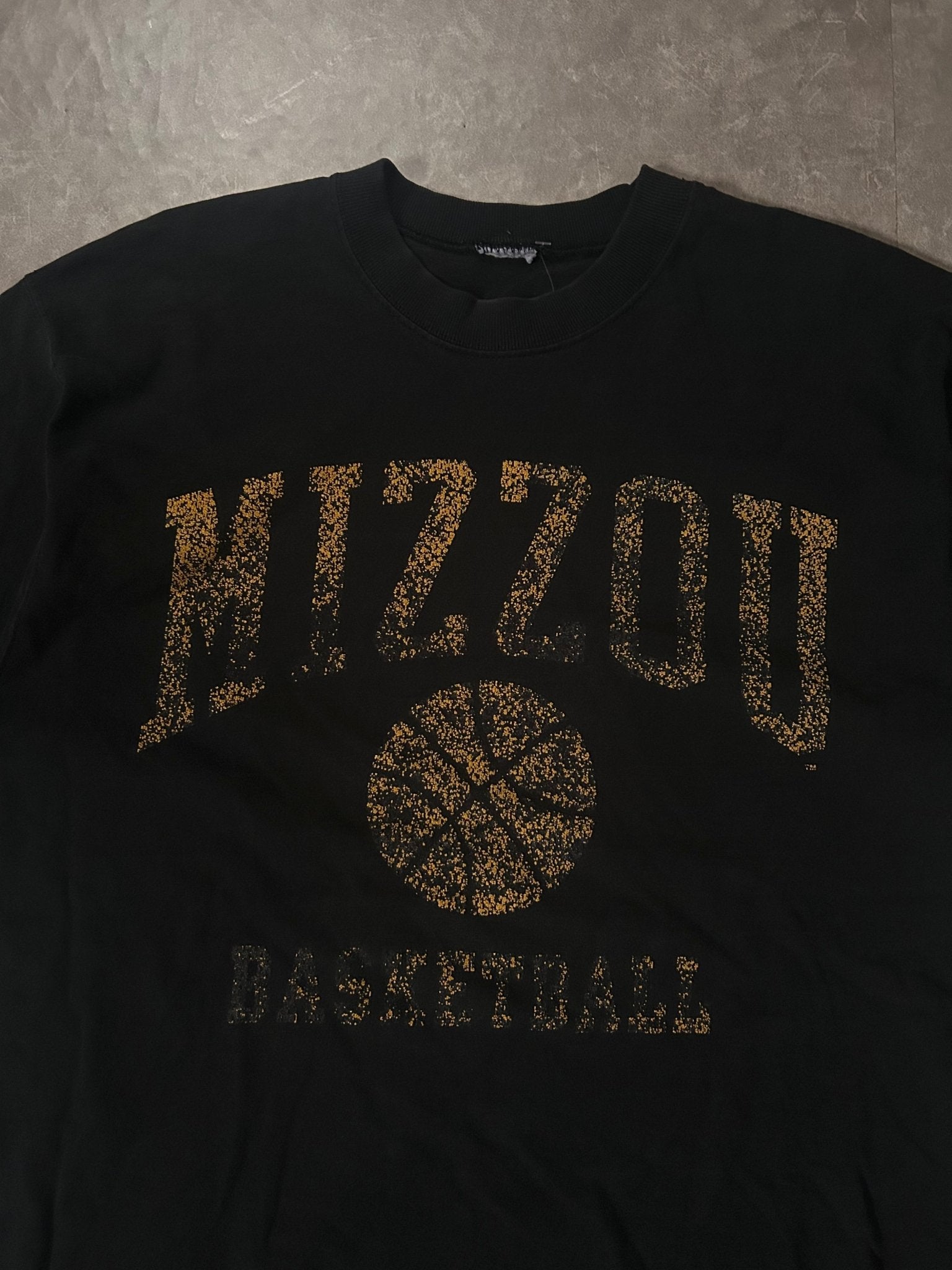 90's Vintage Missouri Tigers Basketball Distressed Faded Black T-Shirt - L - L | Martin City Vintage