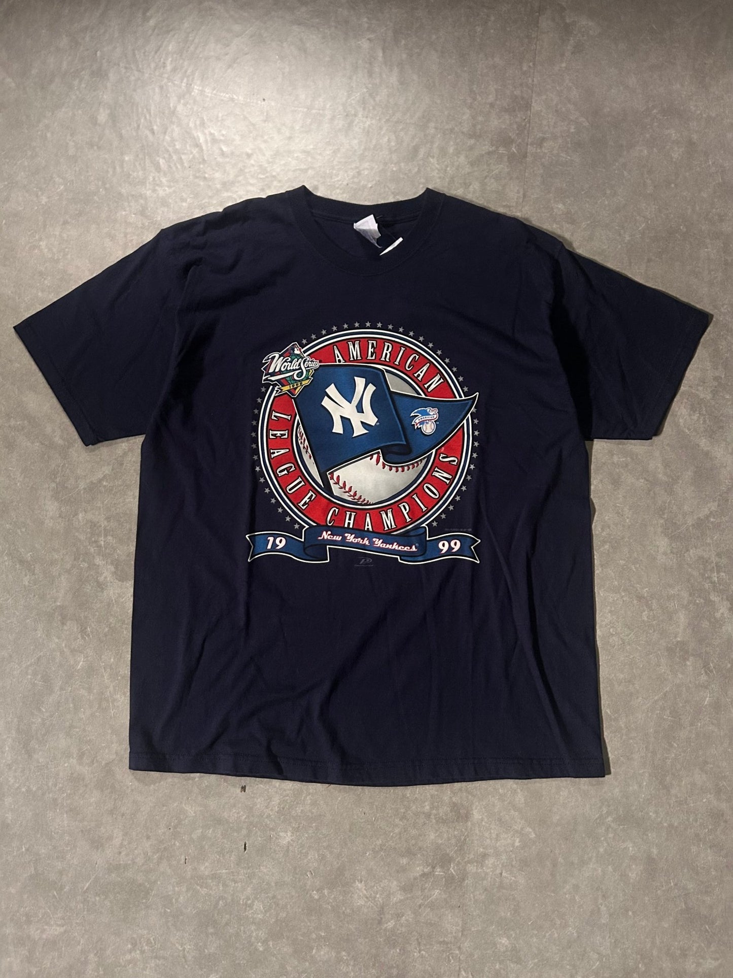 1999 Vintage New York Yankees World Series Navy T-Shirt - XL - XL | Martin City Vintage