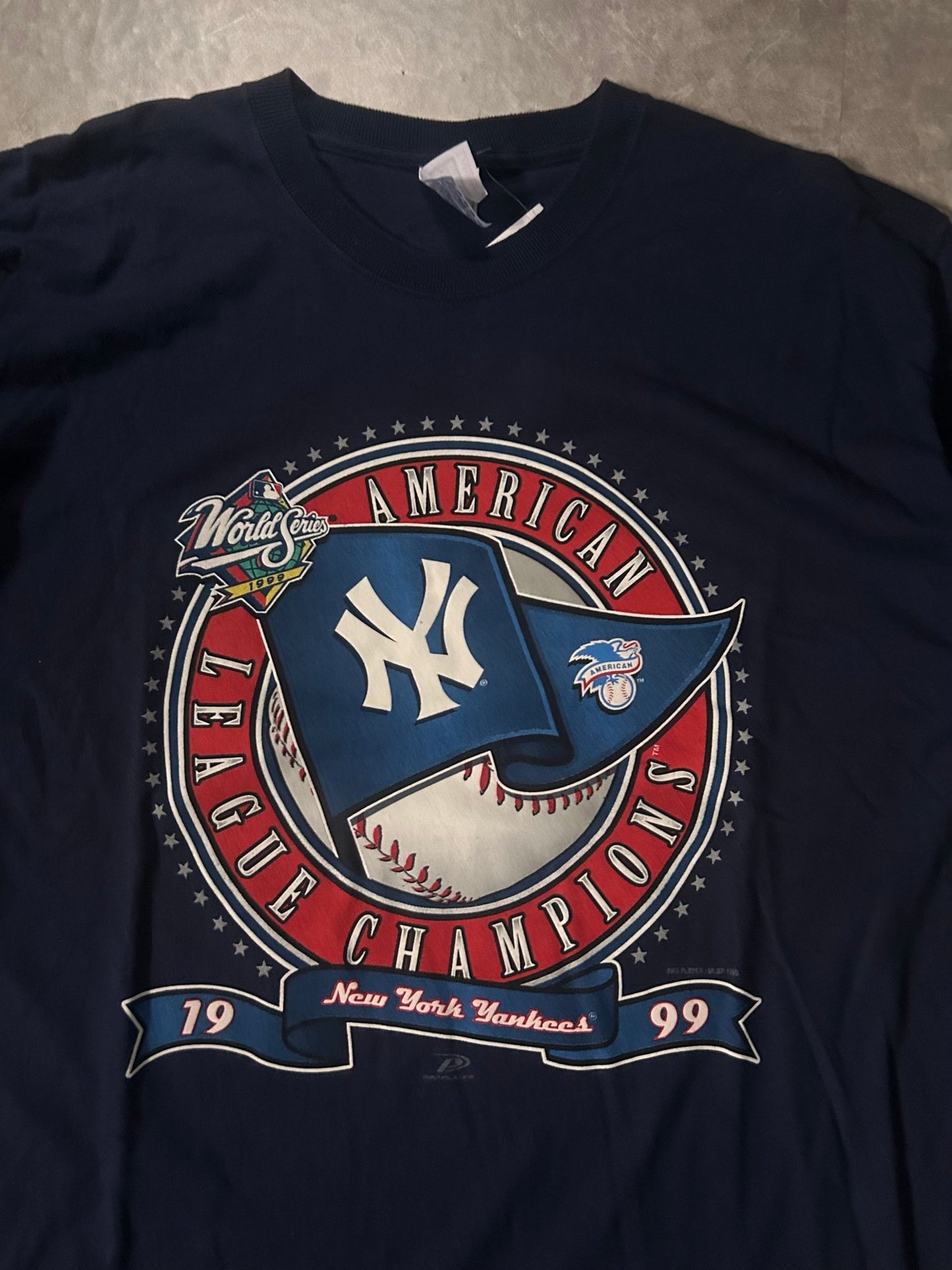 1999 Vintage New York Yankees World Series Navy T-Shirt - XL - XL | Martin City Vintage