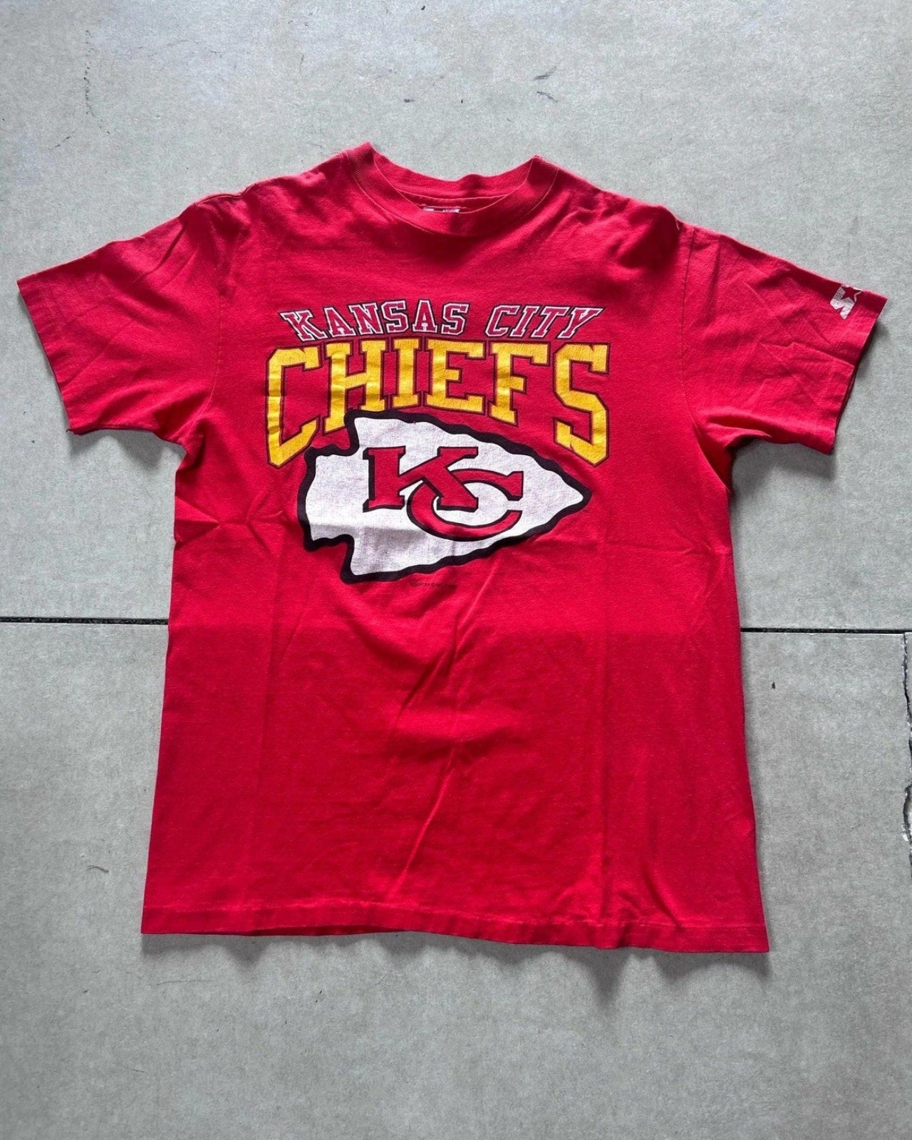 90s Vintage Kansas City Chiefs Starter Red T Shirt Size L - | Martin City Vintage