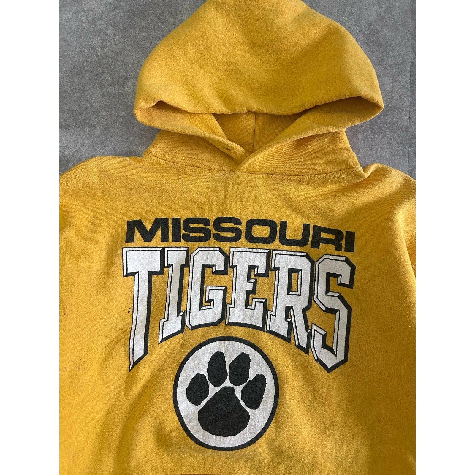 90s Vintage Missouri Tigers Yellow Russell Hoodie Size L - | Martin City Vintage