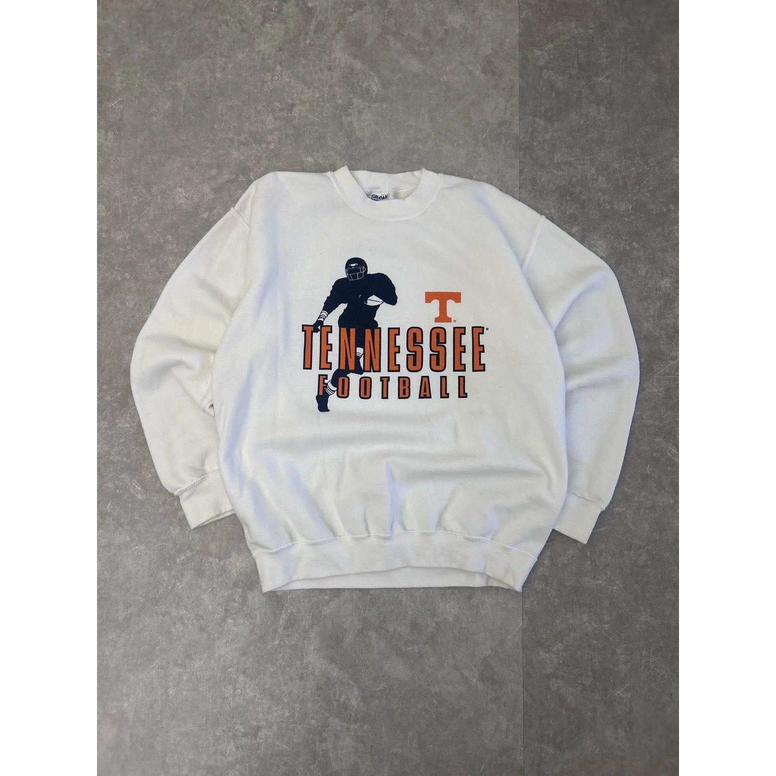 2000s Vintage Tennessee Volunteers Football White Crewneck Size M - | Martin City Vintage