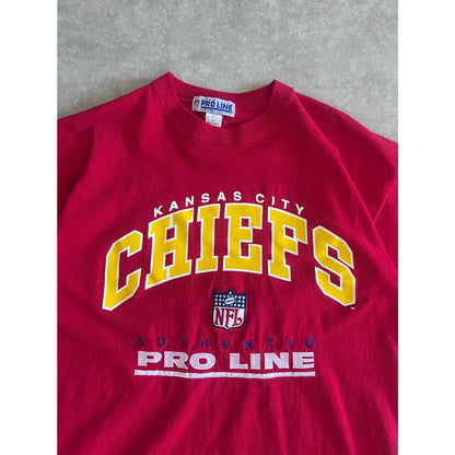 90s Vintage Kansas City Chiefs Embroidered Red T Shirt Size L - | Martin City Vintage